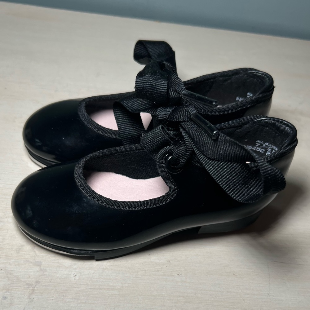 Capezio Girls Tap Shoes Jr. Tyette Teletap Size 7.5 Kids Tap Shoes New Black